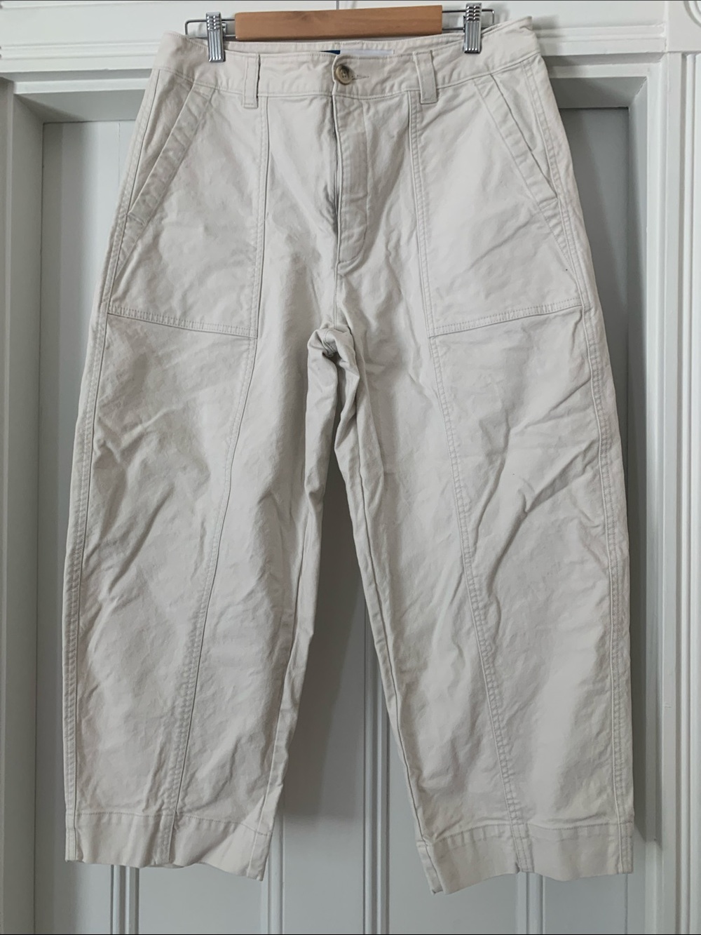 Old Navy Cream Wide-Leg Crop Pants